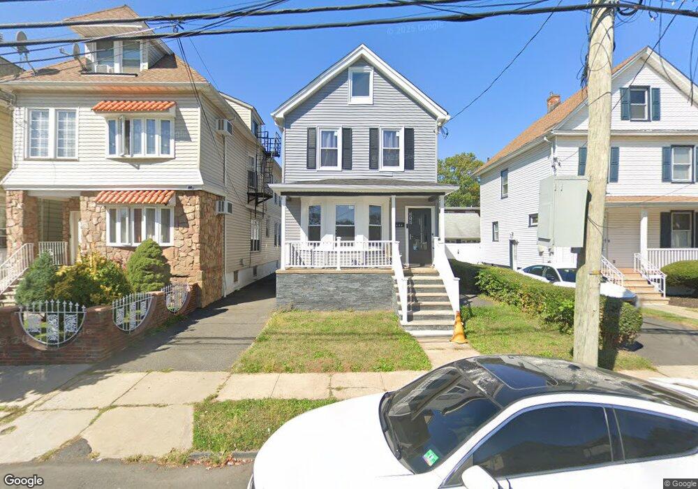 319 Vine St, Elizabeth, NJ 07202 - photo 1