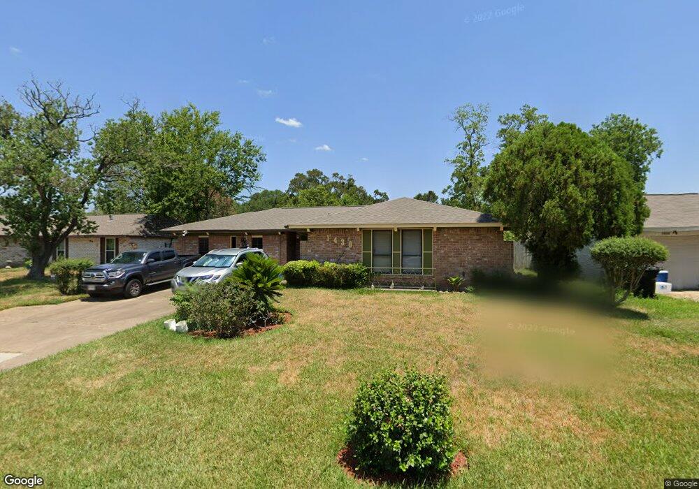 1430 Rainy River Dr, Houston, TX 77088 - photo 1