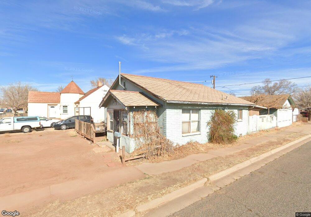 600 W Oak St, Winslow, AZ 86047 - photo 1