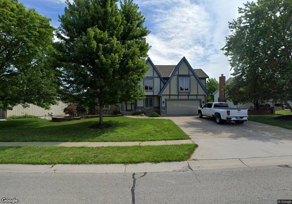 5655 Noland Rd, Shawnee, KS 66216 - photo 1