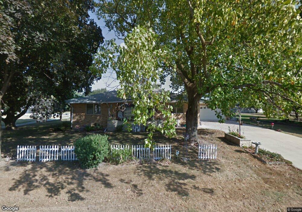 312 E Front St, Wayland, IA 52654 - photo 1