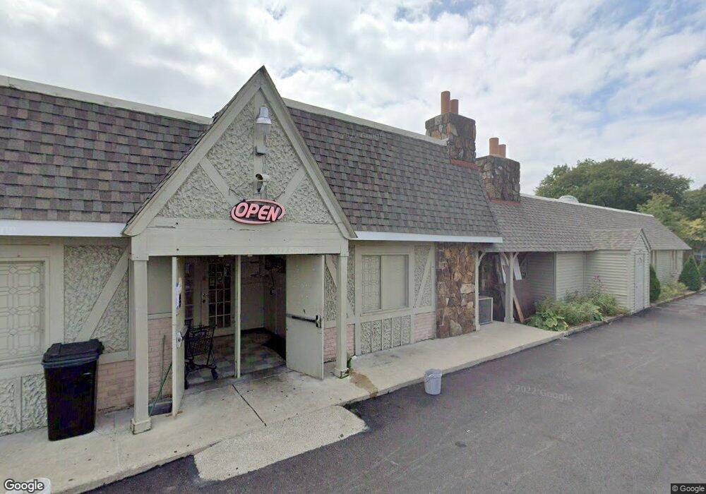 4625 Maize Rd, Columbus, OH 43224 - photo 1