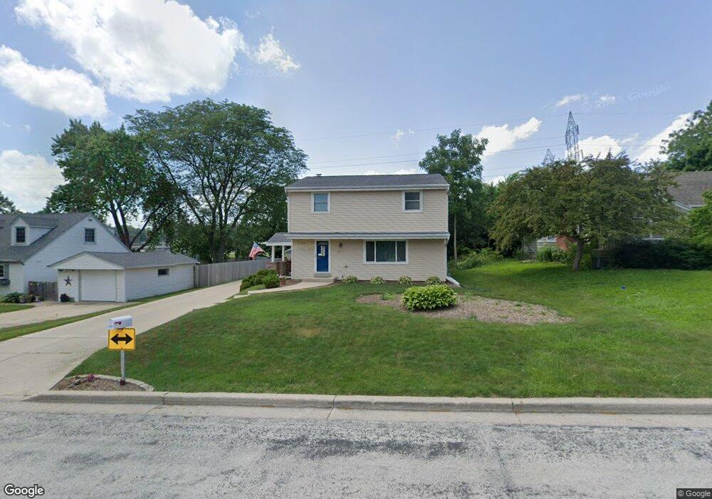 2201 N 119th St, Milwaukee, WI 53226 - photo 1
