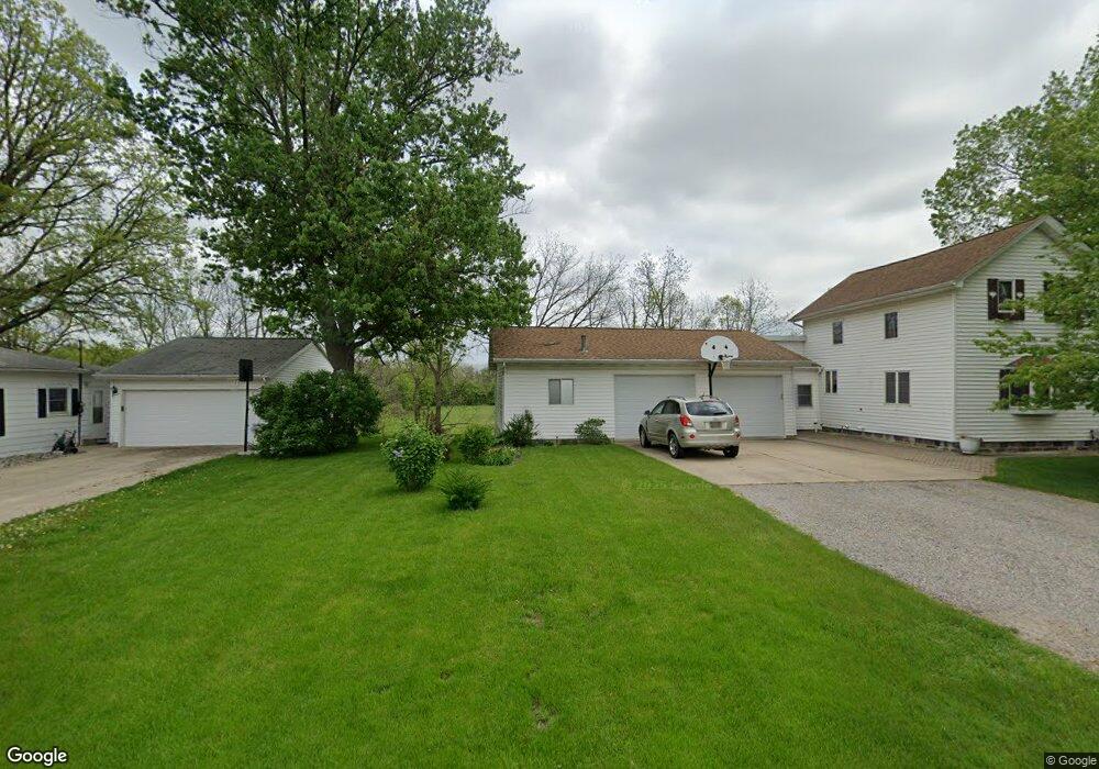 8118 New Lothrop Rd, New Lothrop, MI 48460 - photo 1