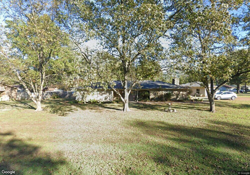 1601 S Prairie St, Stuttgart, AR 72160 - photo 1