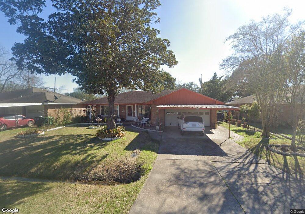 722 Pennington St, Houston, TX 77022 - photo 1