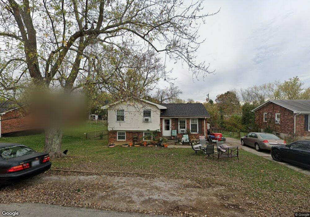 215 Brookfield Dr, Frankfort, KY 40601 - photo 1