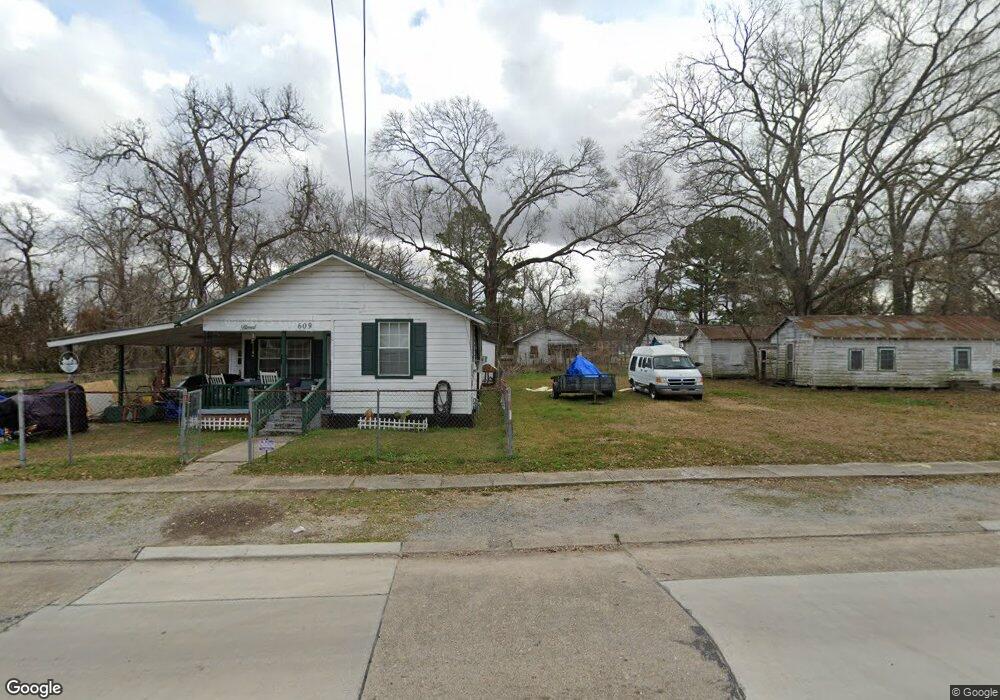 611 Ann St, New Iberia, LA 70560 - photo 1