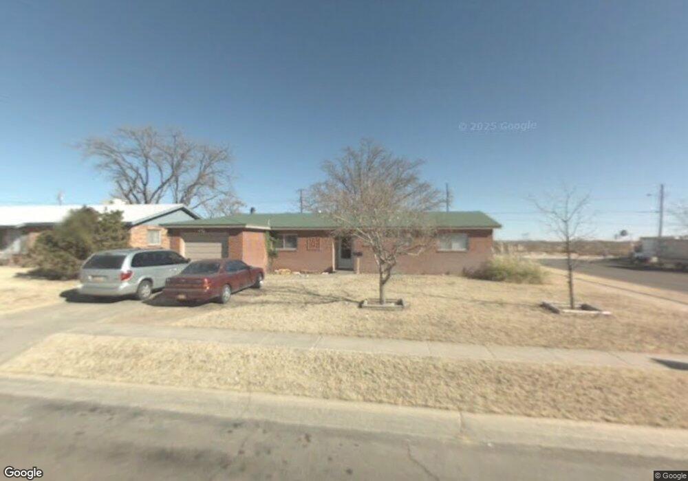 2002 N Steven Dr, Hobbs, NM 88240 - photo 1
