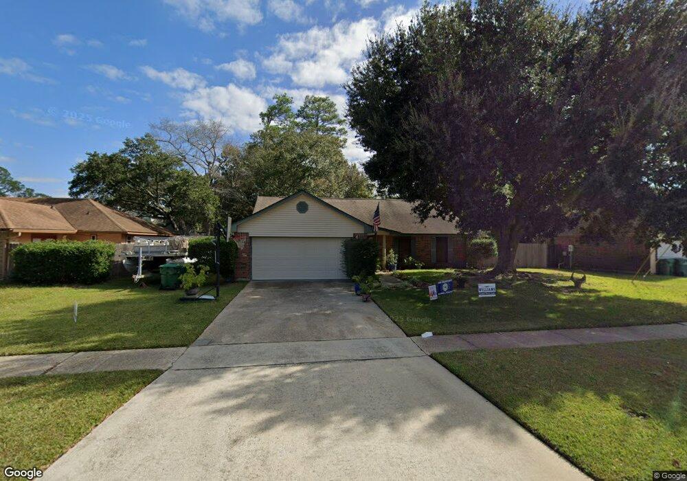 435 Grafton Dr, Slidell, LA 70458 - photo 1