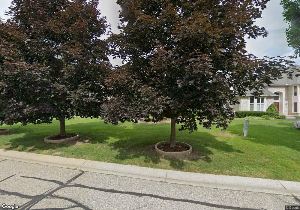 3338 Long Meadow Ct, West Bloomfield, MI 48324 - photo 1