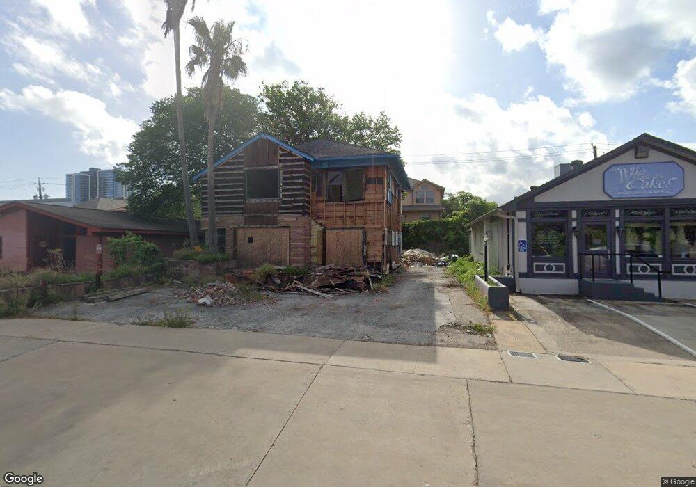 1809 S Shepherd Dr, Houston, TX 77019 - photo 1