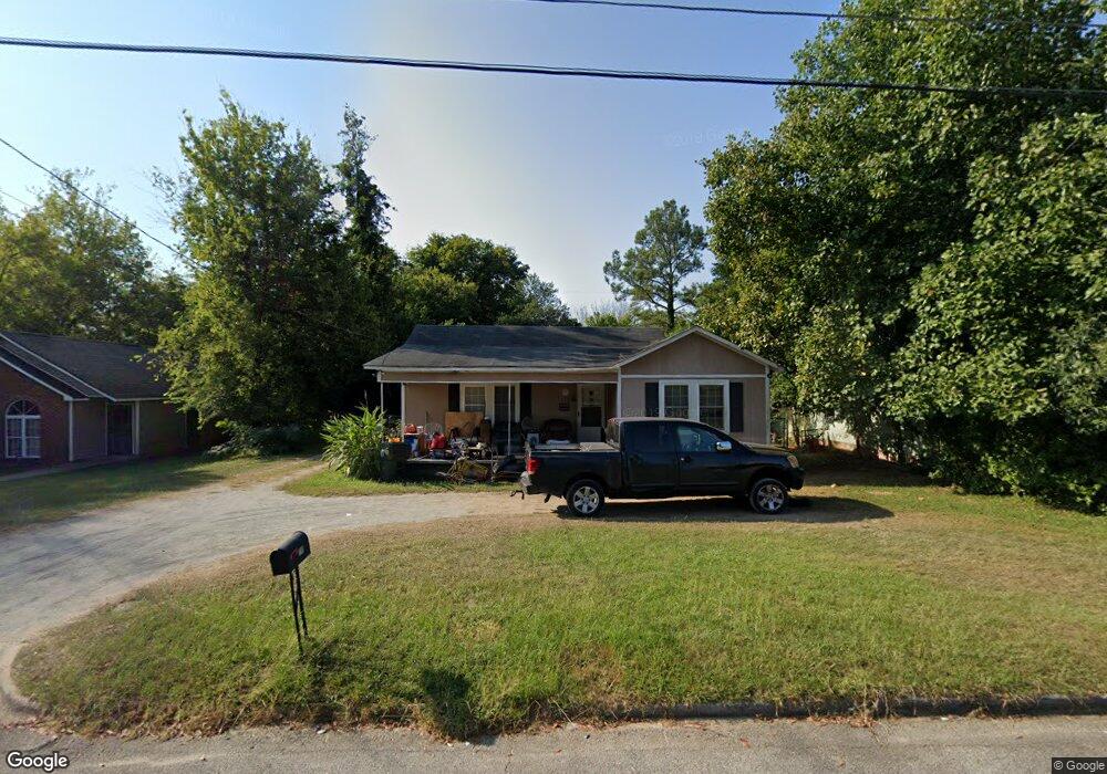 718 Villa Esta Ave, Macon, GA 31206 - photo 1