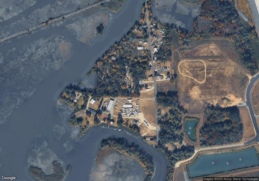 85 S Bridgeport Rd, Bridgeport, NJ 08014 - photo 1