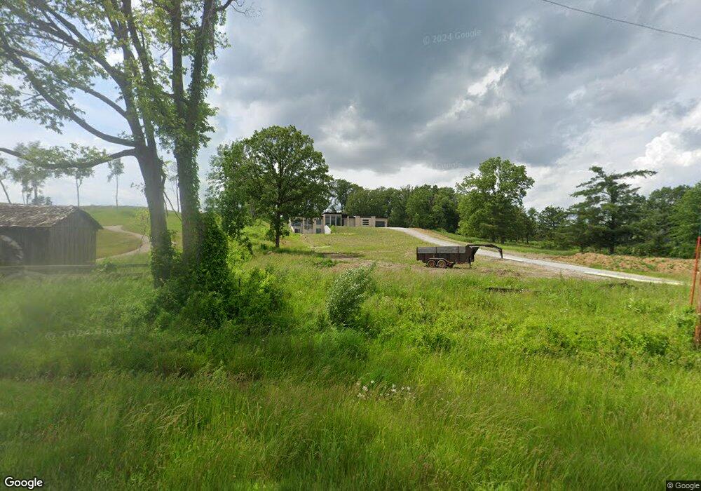 615 Rosedale Rd, Cedar Rapids, IA 52403 - photo 1