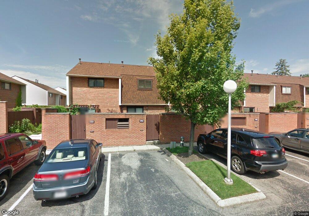 1757 Willoway Cir N, Columbus, OH 43220 - photo 1