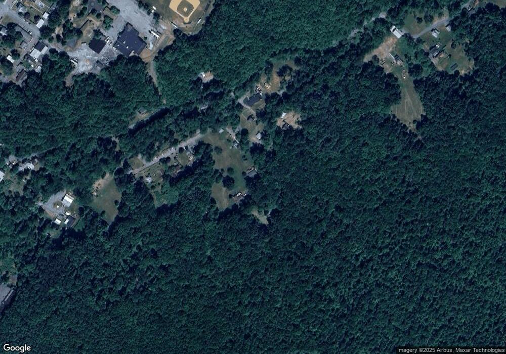 920 Laurel St, Jim Thorpe, PA 18229 - photo 1