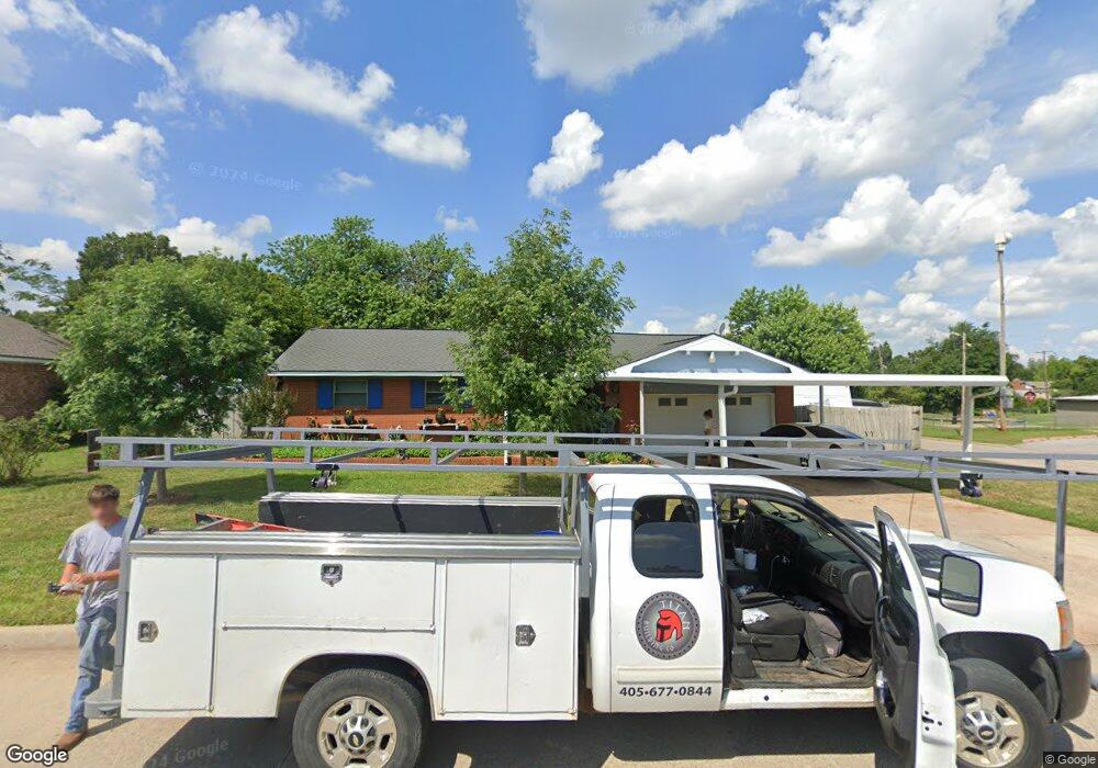 6613 Cherokee Dr, Warr Acres, OK 73132 - photo 1