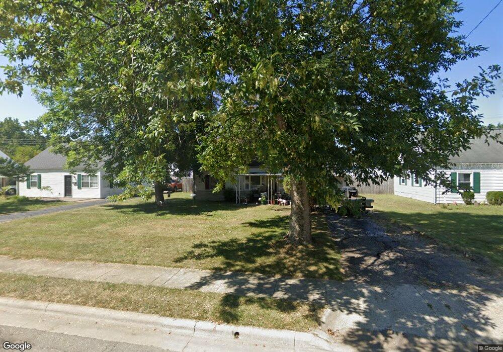 877 Exeter Rd, Columbus, OH 43213 - photo 1