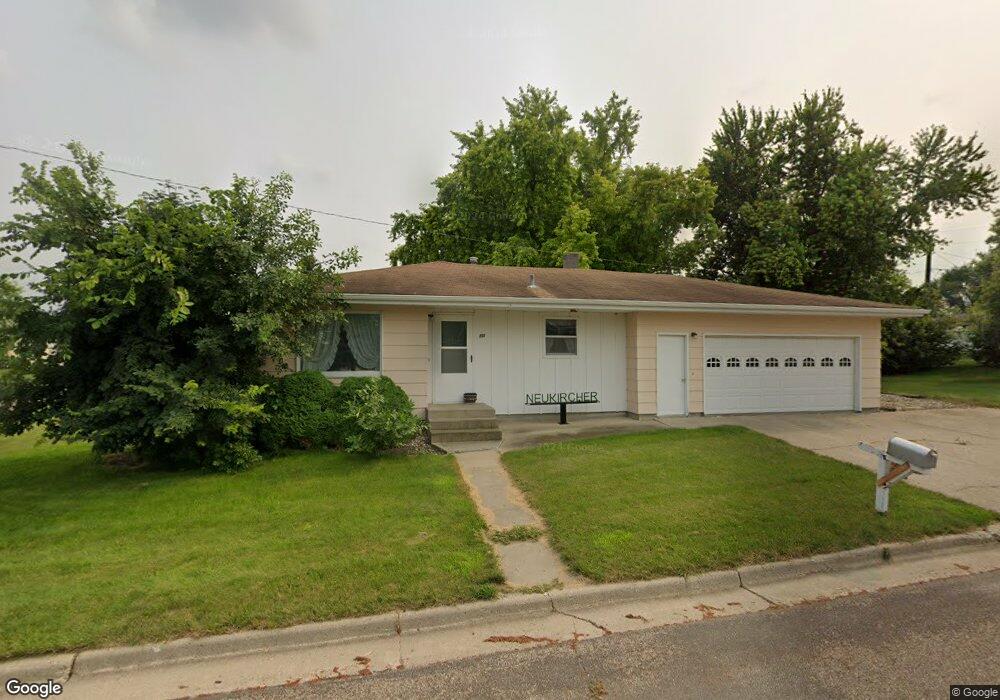 701 15th St SW, Jamestown, ND 58401 - photo 1