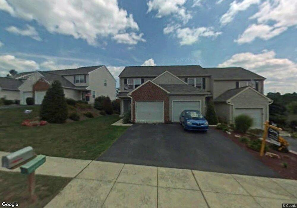 11 Red Tail Ct, Hamburg, PA 19526 - photo 1