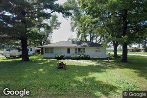 201 E Mansfield St, Bement, IL 61813