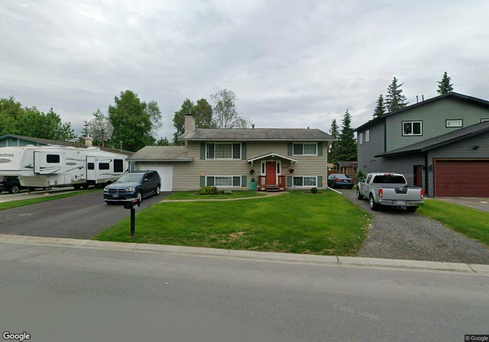 5016 Mills Dr, Anchorage, AK 99508 - photo 1