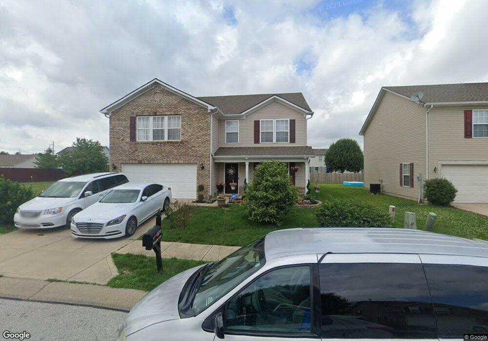 8370 Bluestem Ln, Plainfield, IN 46168 - photo 1