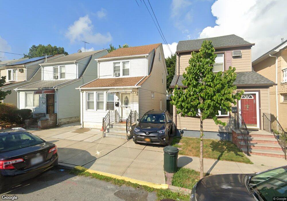 8046 161st St, Jamaica, NY 11432 - photo 1