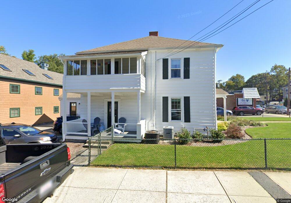 109 Massachusetts Ave unit 2, Lexington, MA 02420 - photo 1