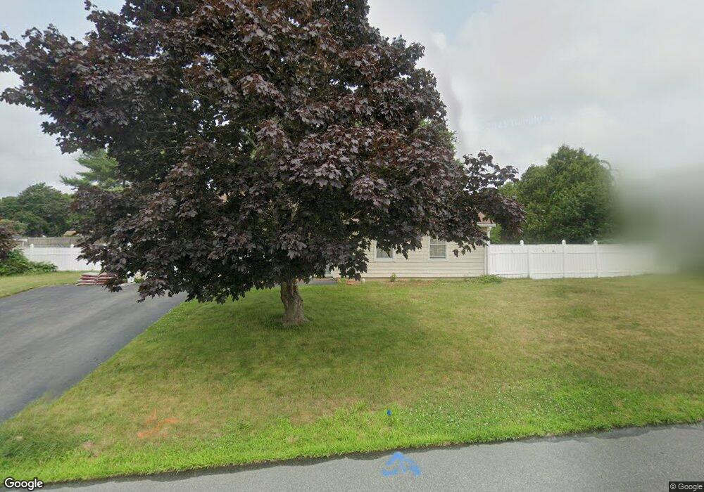 7 Louthan Kirby Way, South Dartmouth, MA 02748 - photo 1