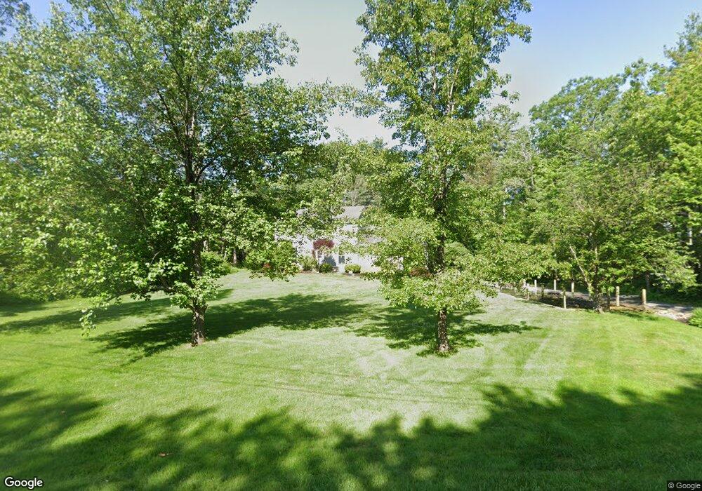 110 Wheel Wright Rd, Hampstead, NH 03841 - photo 1