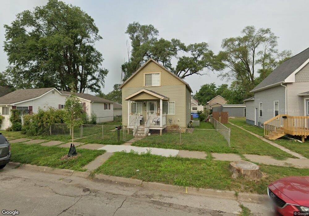 1130 8th St NW, Cedar Rapids, IA 52405 - photo 1