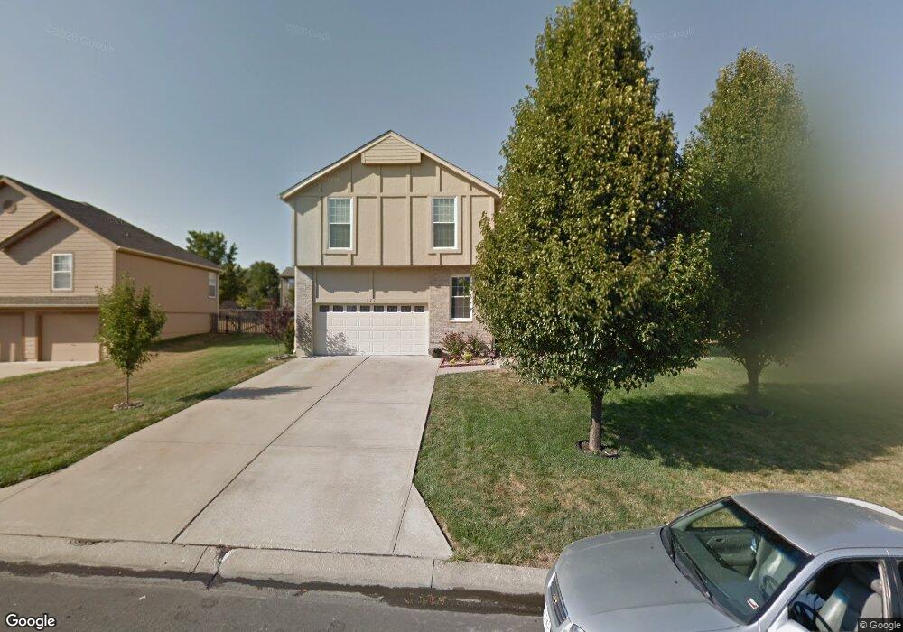 222 SW Albatross Ct, Lees Summit, MO 64082 - photo 1