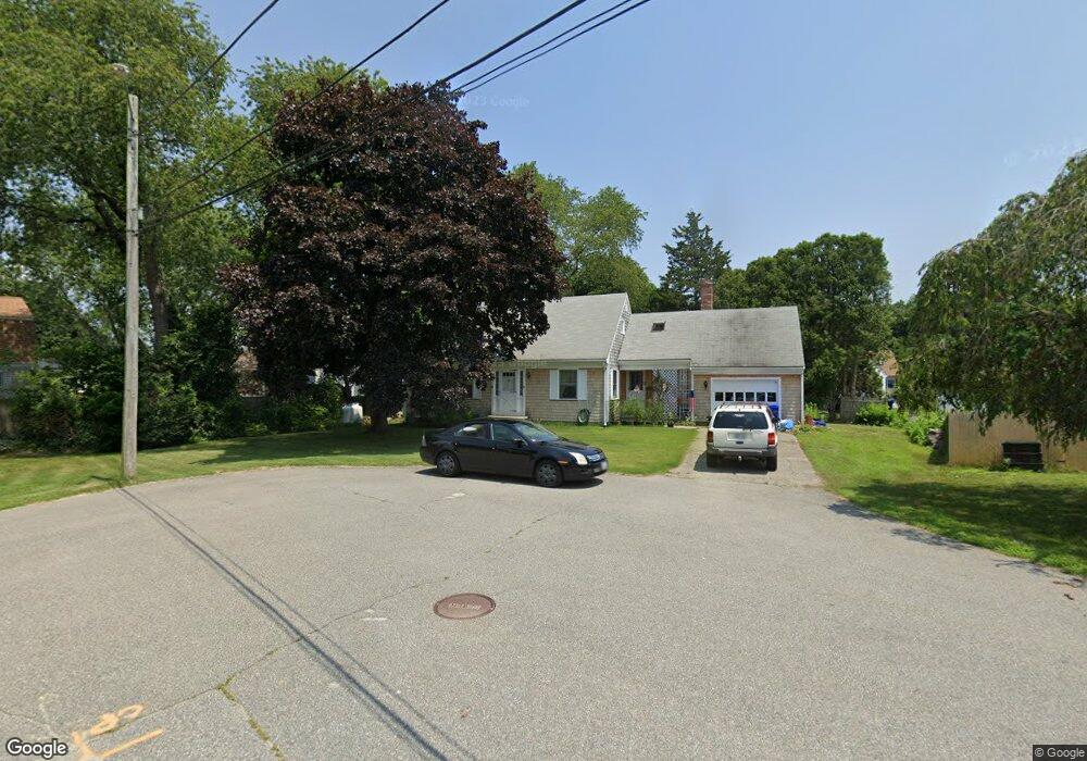 9 Fenwood Ct, Warren, RI 02885 - photo 1