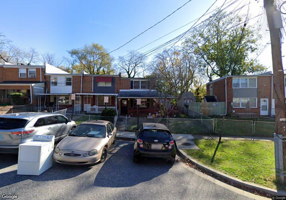 3313 Kessler Ct, Halethorpe, MD 21227 - photo 1