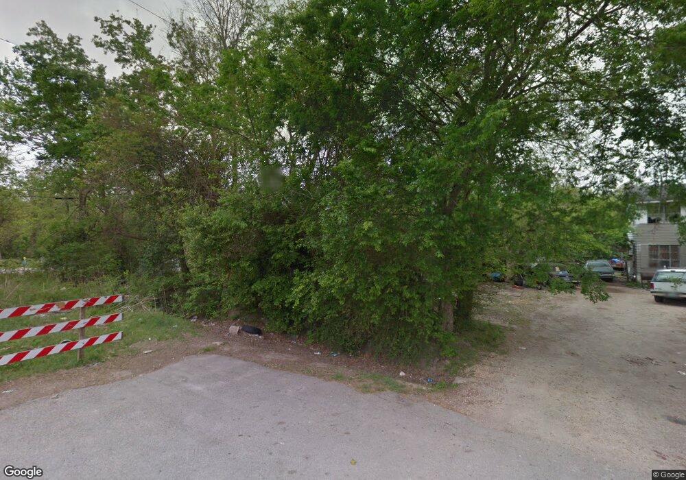 8503 Observatory St, Houston, TX 77088 - photo 1