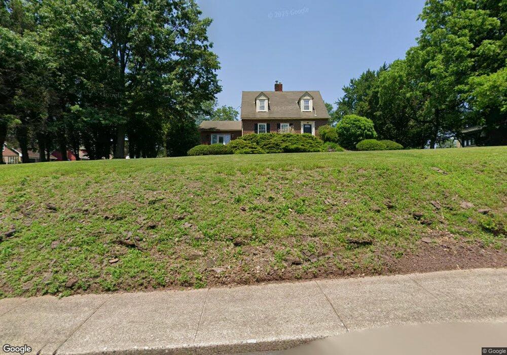 620 S 4th St, Perkasie, PA 18944 - photo 1