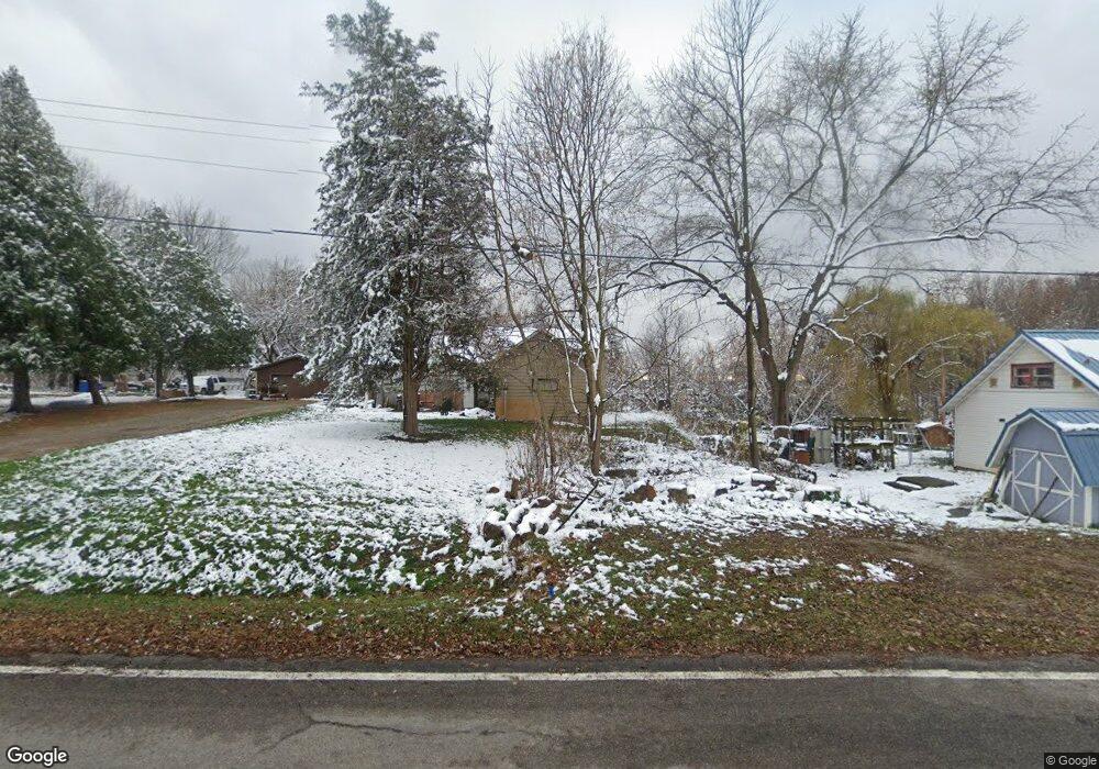 1034 E North St, Ionia, MI 48846 - photo 1