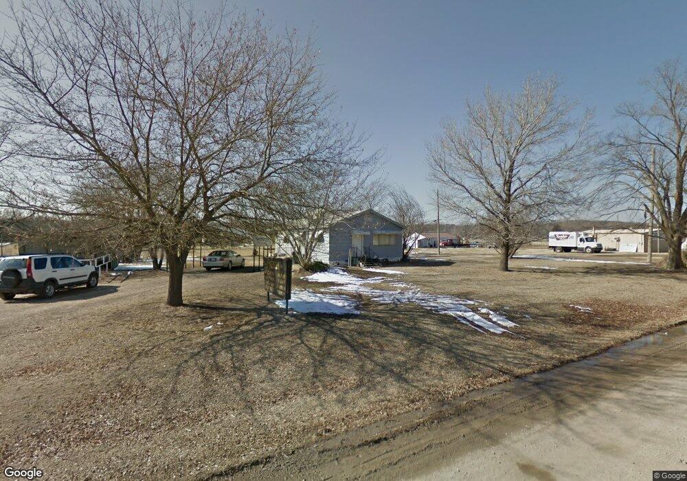 201 Taylor, Henryetta, OK 74437 - photo 1