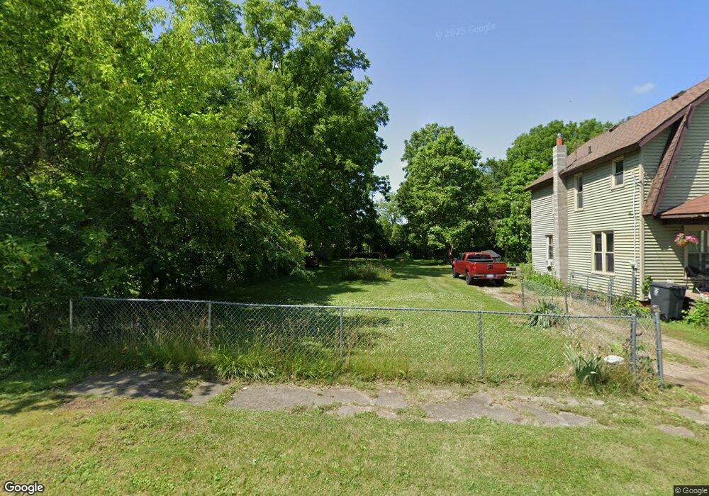 706 Hazelton St, Flint, MI 48503 - photo 1