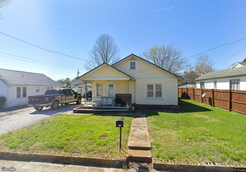 402 College St, Manchester, TN 37355 - photo 1