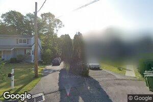 15 Roy Place, Valhalla, NY 10595