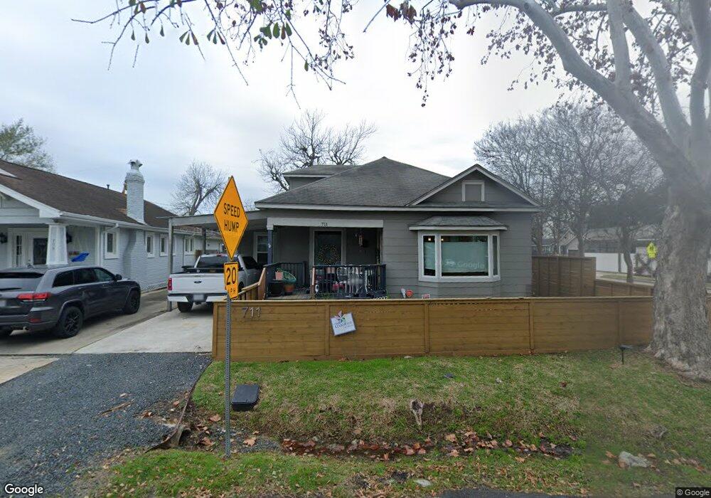 711 Walton St, Houston, TX 77009 - photo 1