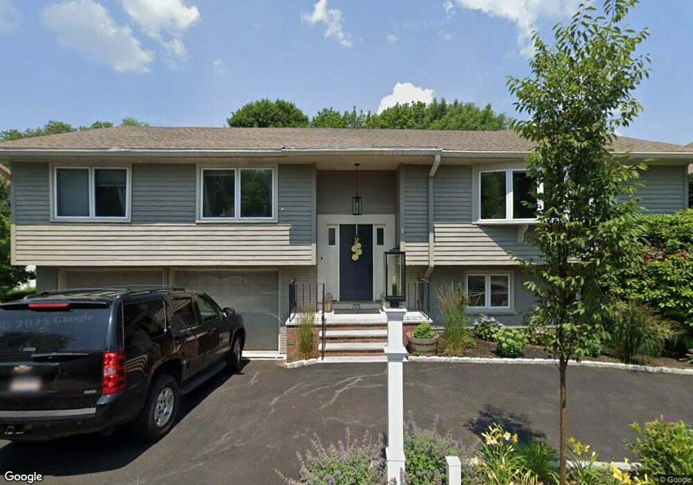 30 Phillips Beach Ave, Swampscott, MA 01907 - photo 1