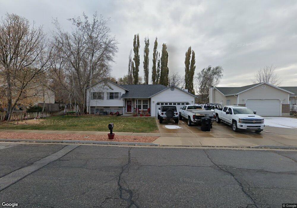 1043 W 1640 N, Clearfield, UT 84015 - photo 1