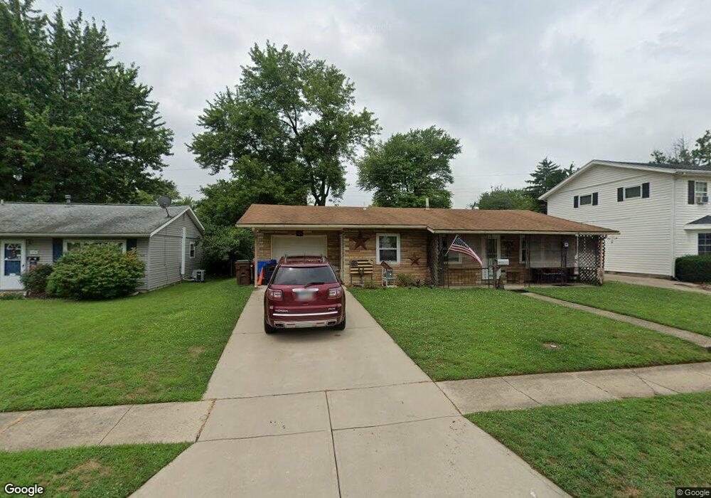 1546 Bowman Dr, Xenia, OH 45385 - photo 1