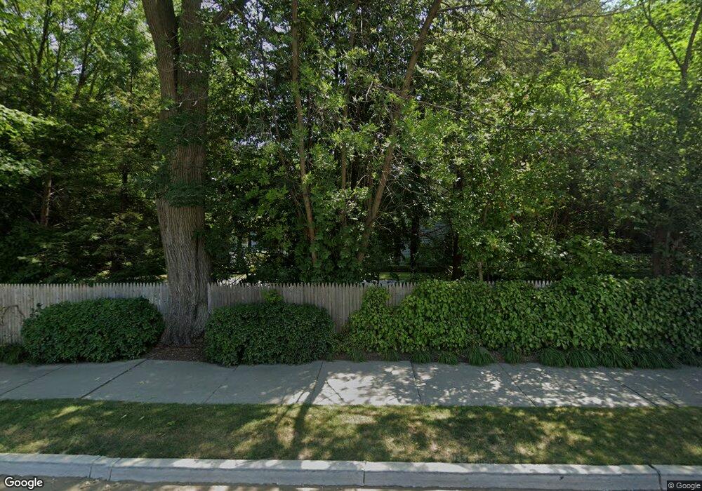 450 Kercheval Ave, Grosse Pointe Farms, MI 48236 - photo 1