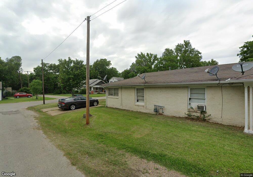 438 K St SW, Ardmore, OK 73401 - photo 1