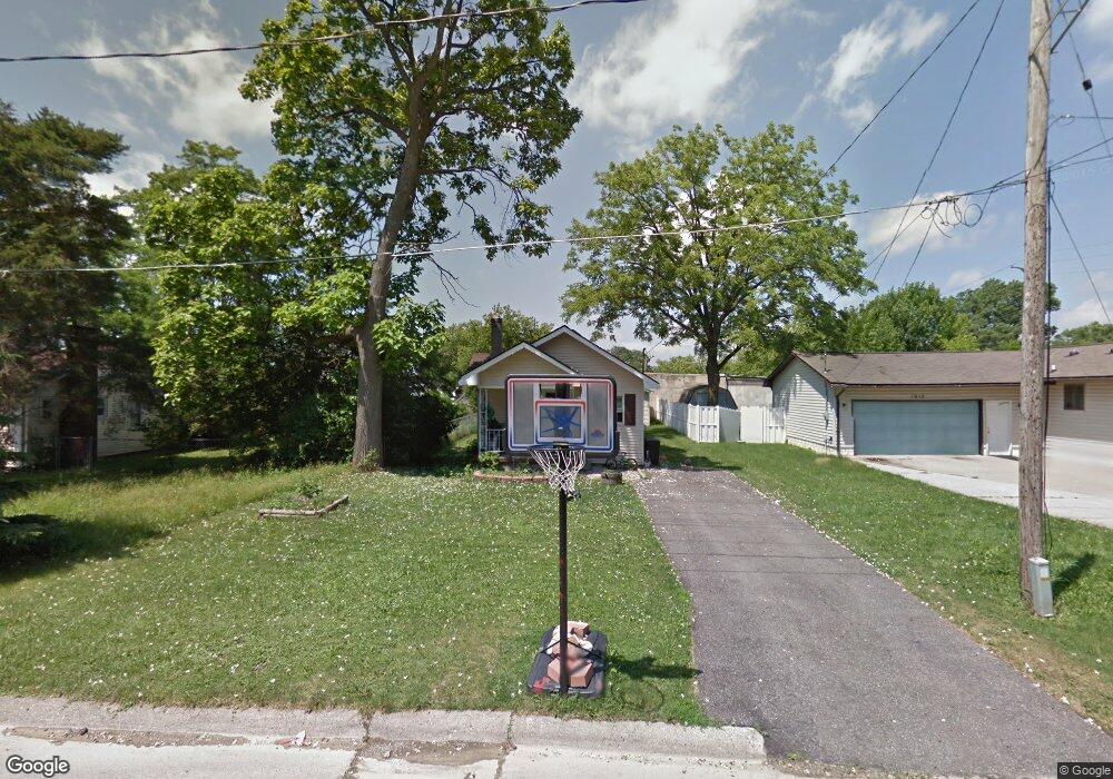 1016 Barney Ave, Flint, MI 48503 - photo 1